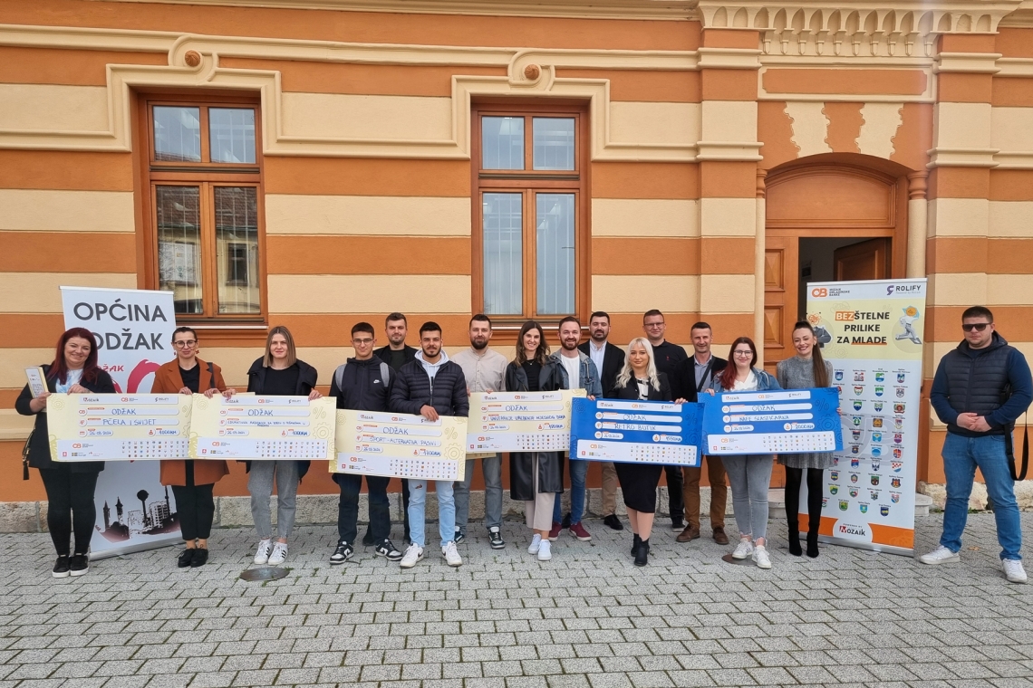 Omladinska banka: Potpisani ugovori za realizaciju projekata mladih u lokalnoj zajednici 