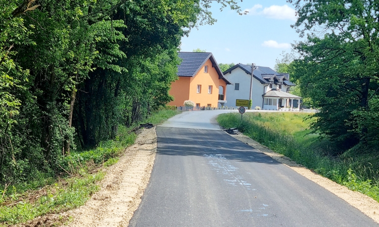 Završeno asfaltiranje dionice ceste koja povezuje Gornju Dubicu i Posavsku Mahalu