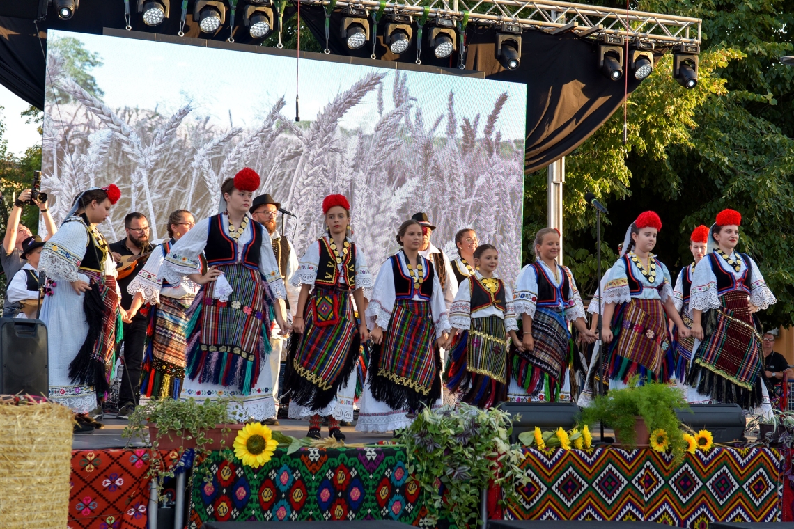 Međunarodna smotra folklora okupila čuvare tradicije iz BiH i Hrvatske