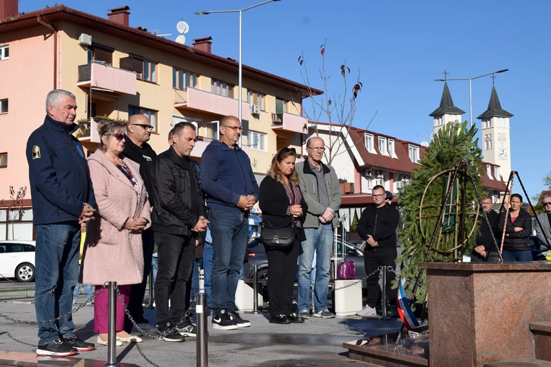 odzak svi sveti polaganje vijenaca
